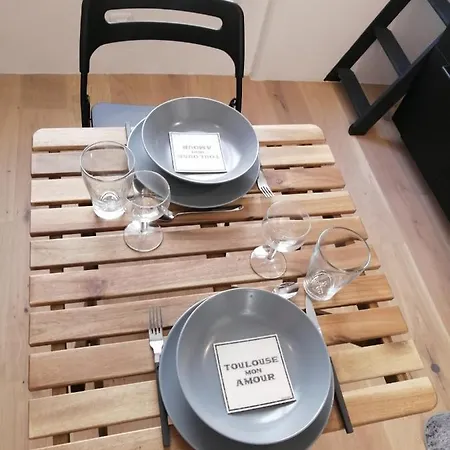 De 20m2 En Hypercentre De Tuluza